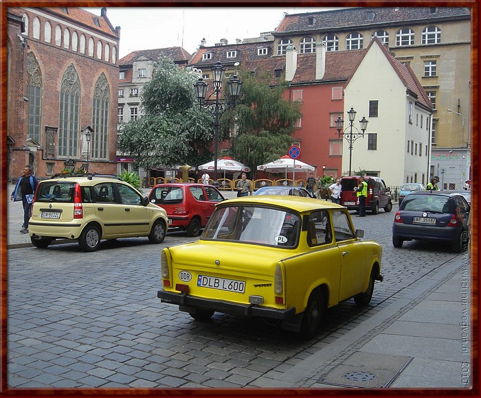 11 - Wroclaw - Plezante Trabant.jpg