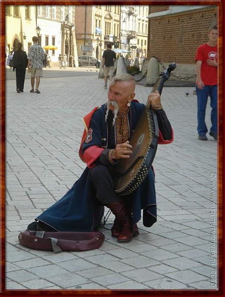 27 - Krakow - Rynek.jpg