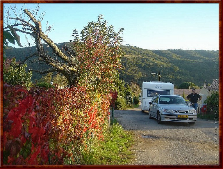 01 - St Laurent du Pape (Ardeche)  - Poeh, we zijn er.jpg