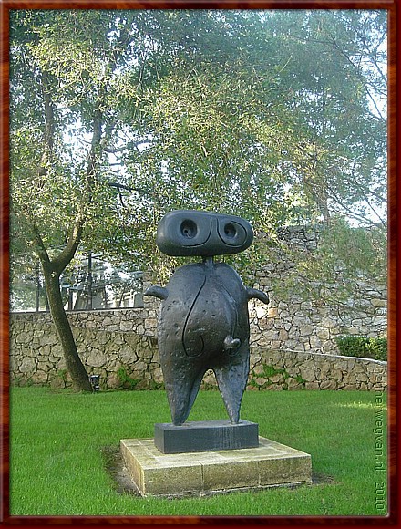 31 - St-Paul-de-Vence - Fondation Maeght - 'Man' van Mir.jpg
