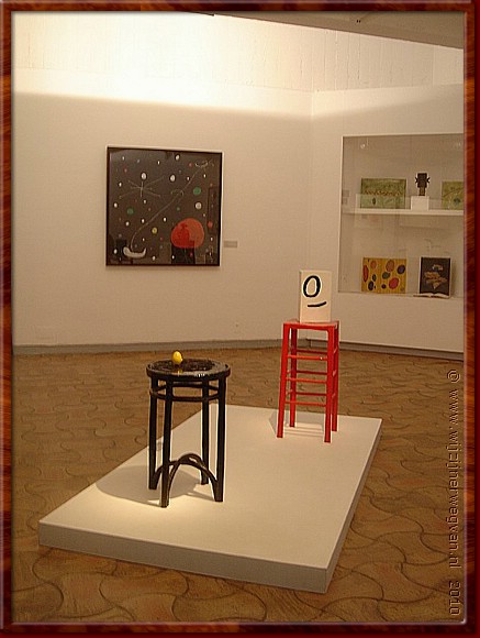 32 - St-Paul-de-Vence - Fondation Maeght - 'Meneer en mevrouw' van Mir.jpg