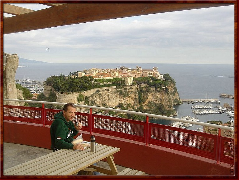 35 - Monaco - Jardin Exotique 2.jpg