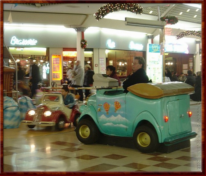 29 - Avignon - En mijn auto is toch groter!.jpg