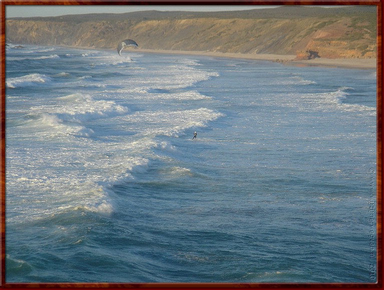 45 Carrapateira - De eenzame surfer.jpg