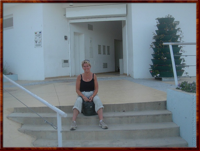 53 Albufeira - Gratis internetcaf.JPG