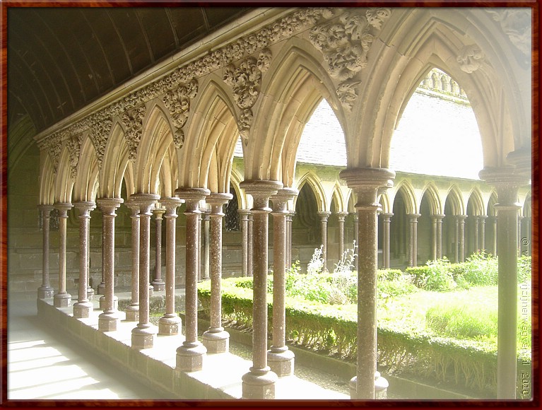 10 - Le Mont St Michel - Kantwerk .JPG
