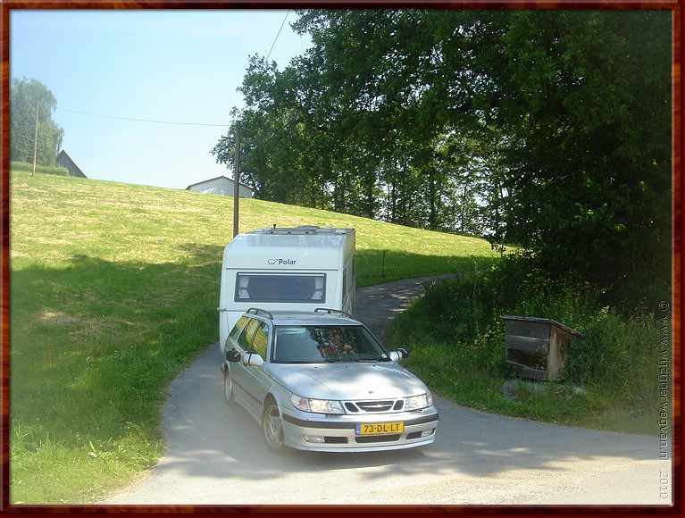 5 Het is erg druk, onderweg naar Wenen.JPG