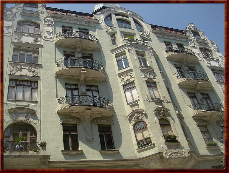 19 Wenen - Jugendstil-gevel.jpg