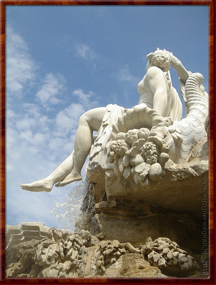 27 Schnbrunn - Neptunusfontein 2.jpg