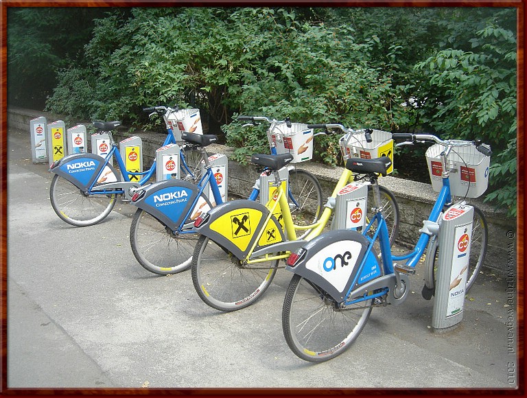30 Wenen - City bikes.jpg