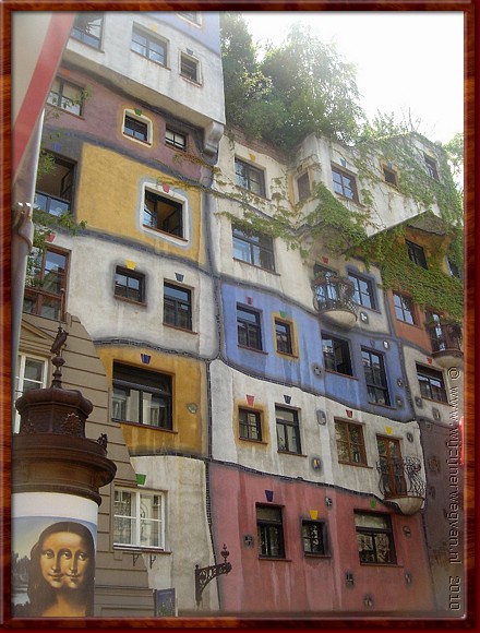 47 Wenen - Hundertwasserhaus.jpg