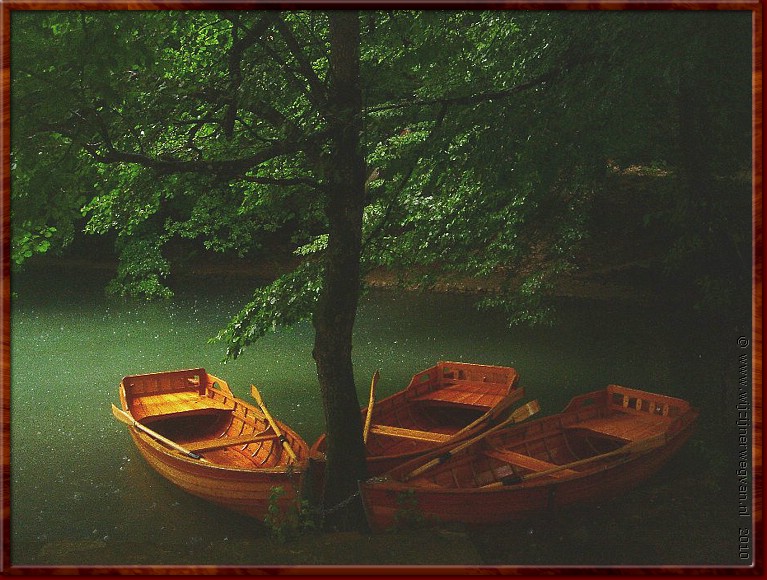 14 Plitvice - Berenbootjes.JPG