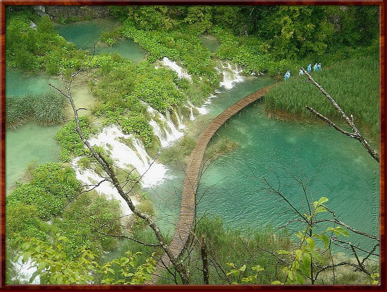 17 Plitvice - Waterpaden.JPG