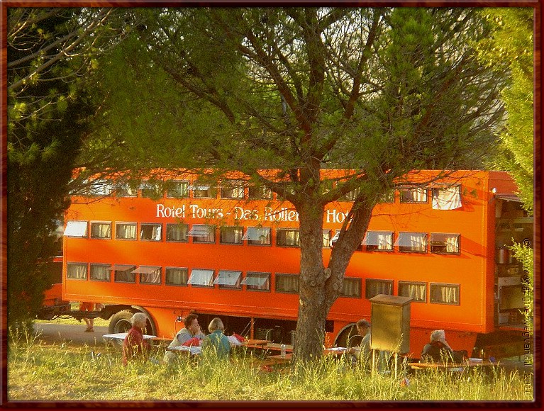 13 Dubrovnik - Das Rollende Hotel - Weten jullie al wie er steeds zo snurkt...jpg