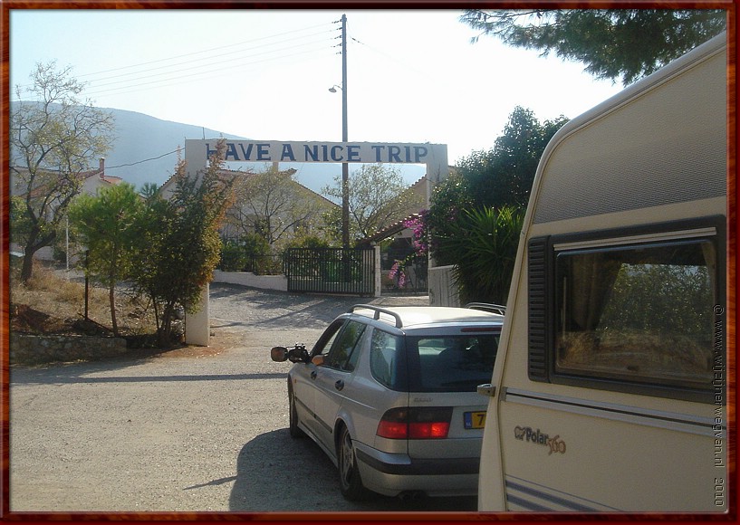 23 Delphi - Have a nice trip!.JPG