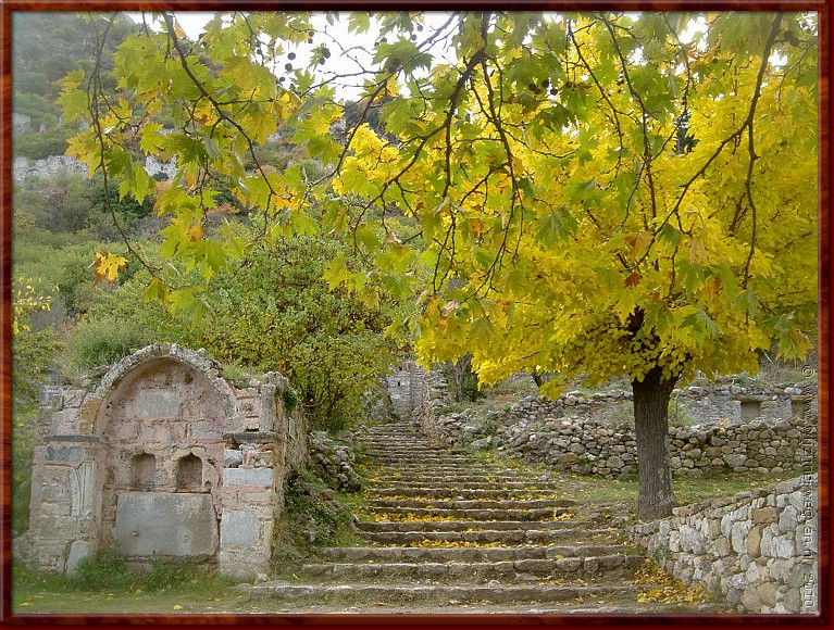 24 Herfst in Mystrs 2.jpg