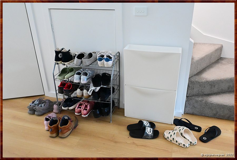 

Canberra
Berrigan Crescent
Schoenen uit!  -  12/23
