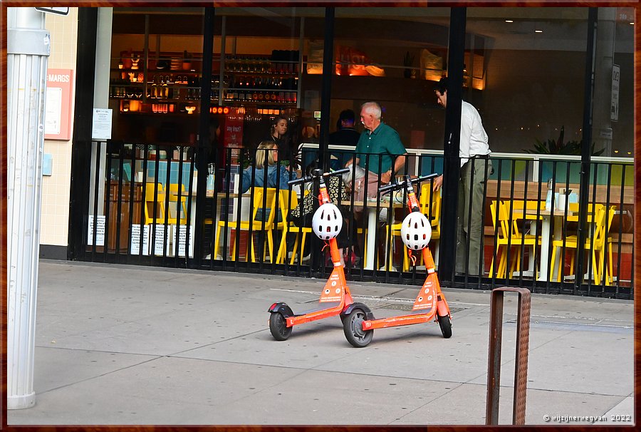 

Canberra
Bunda Street
Canberra Shopping Mall
'Shared E-scooters' zijn populair  -  19/23