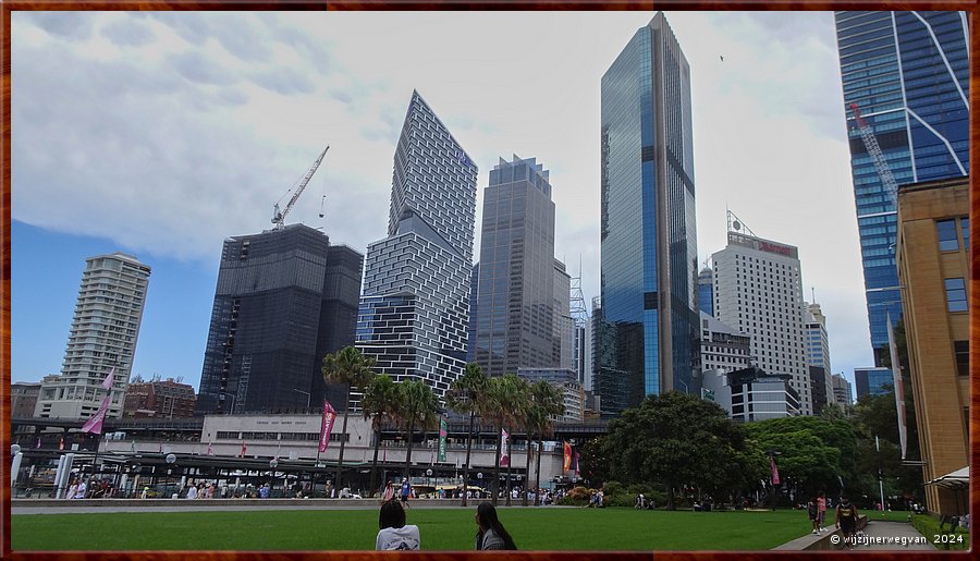 

Sydney
George street
Skyline  -  28/53