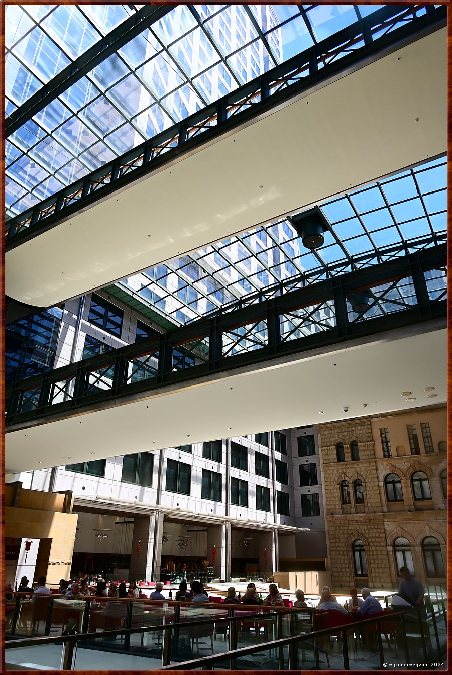 

Sydney, 
General Post Office  -  20/71