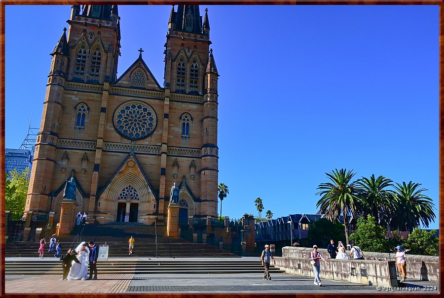 

Sydney
Cook + Philip Park
Saint Mary's cathedral  -  61/71