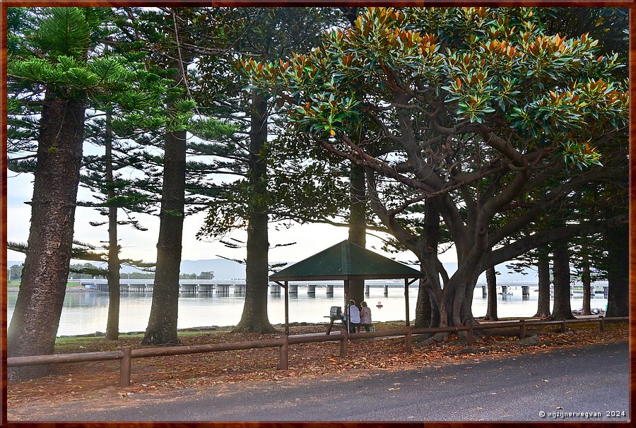 

Windang
Lake Illawarra  -  4/14