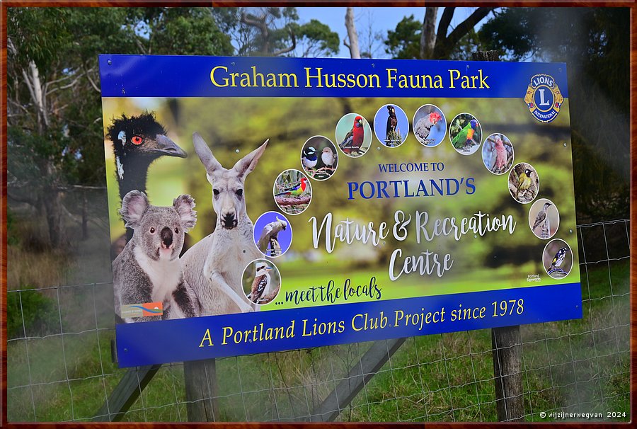 

Portland
Graham Husson Fauna Park  -  22/41