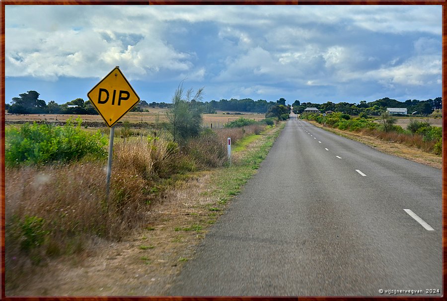 

Goolwa
Hindmarch Island
Randell Road
... nu nog chips  -  31/42