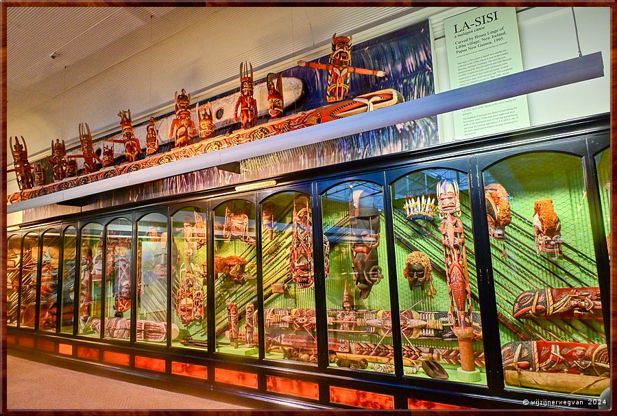 

Adelaide
South Australian Muaseum  
Pacific Cultures Gallery  -  30/45