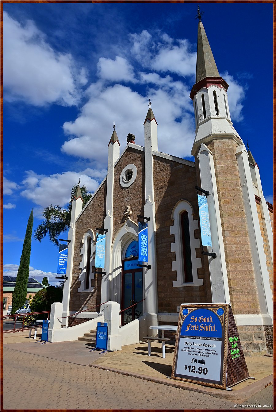 

Port Pirie
Florence Street
The Church of Fish and Chips  -  7/25