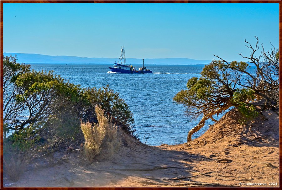 

Port Lincoln
Billy Light's Point
Parnkalla Trail  -  27/42