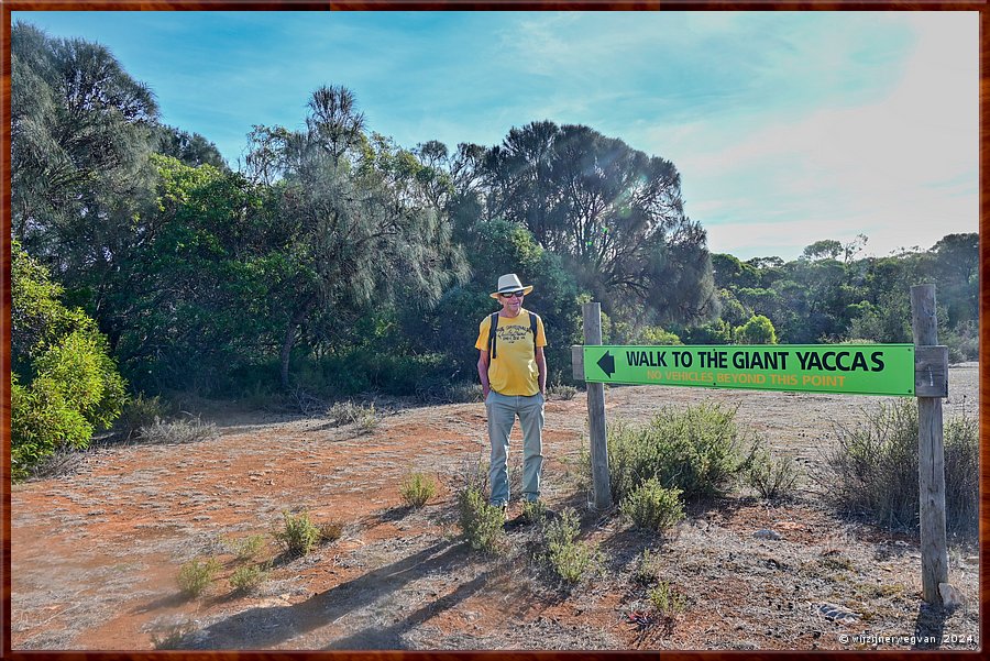 

Mikkira Station 
Giant Yacca Walk  -  30/43