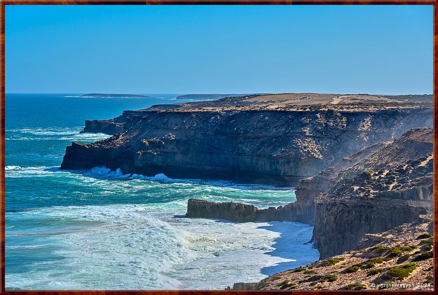 

Elliston
Cliff Top Drive  -  24/43