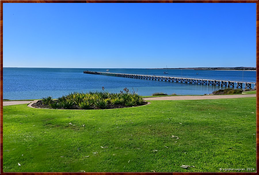 

Streaky Bay
Jetty 
340 meter lang  -  21/33