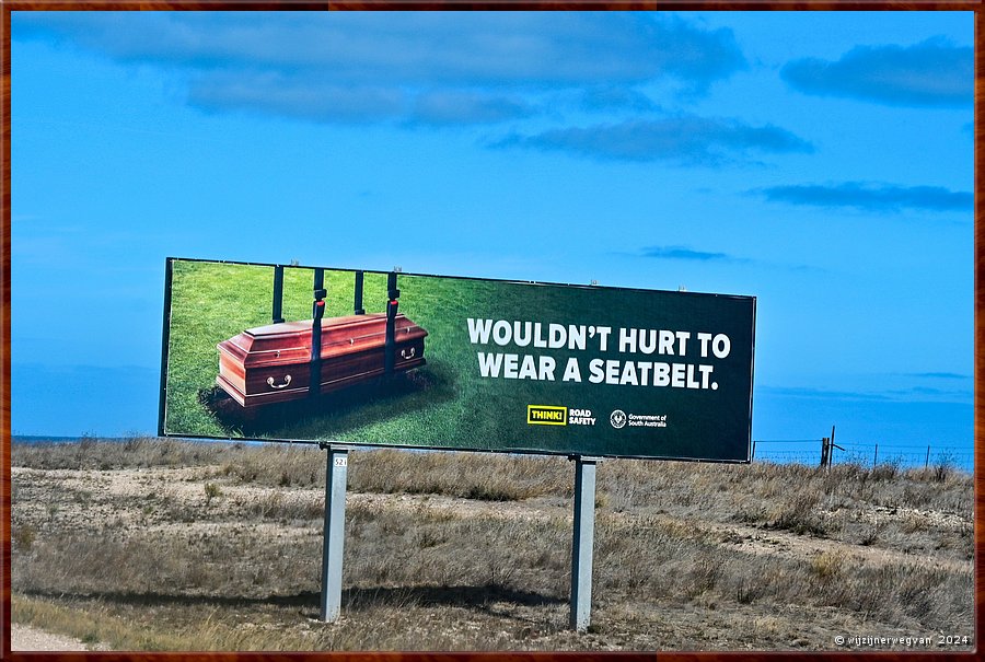 

Eyre Highway  -  6/34