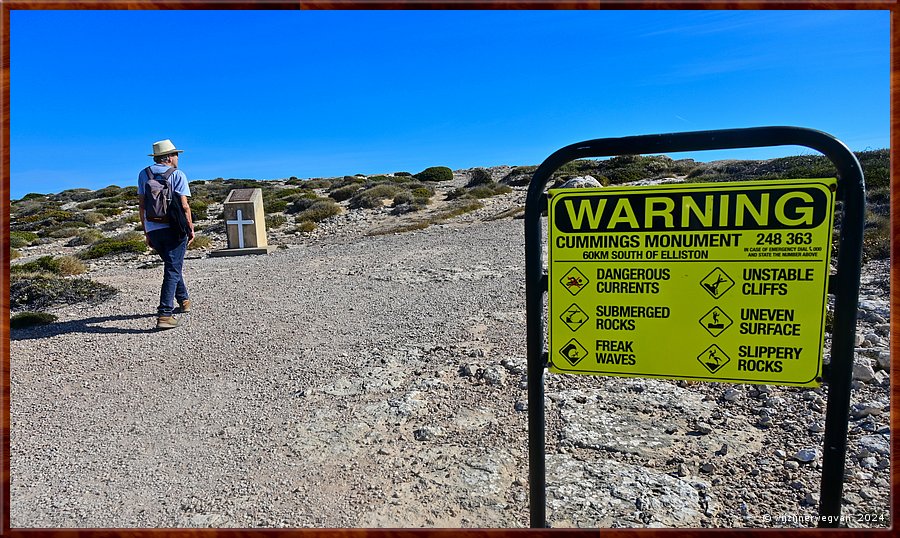 

Point Drummond
Leo Cummings Monument Lookout  -  10/34