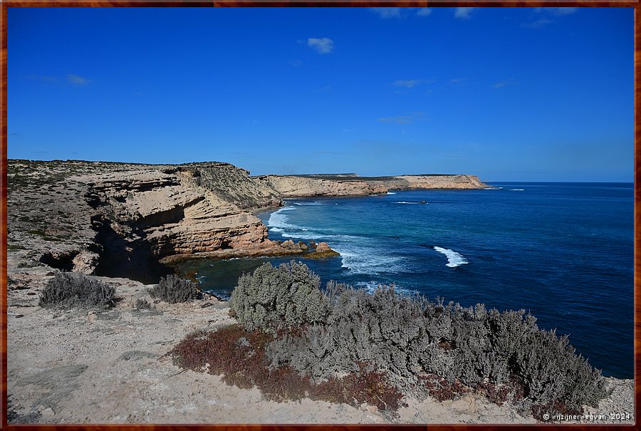 

Point Drummond
Leo Cummings Monument Lookout  -  12/34