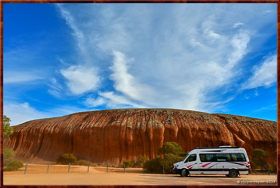 

Minnipa
Pildappa Rock  -  16/27