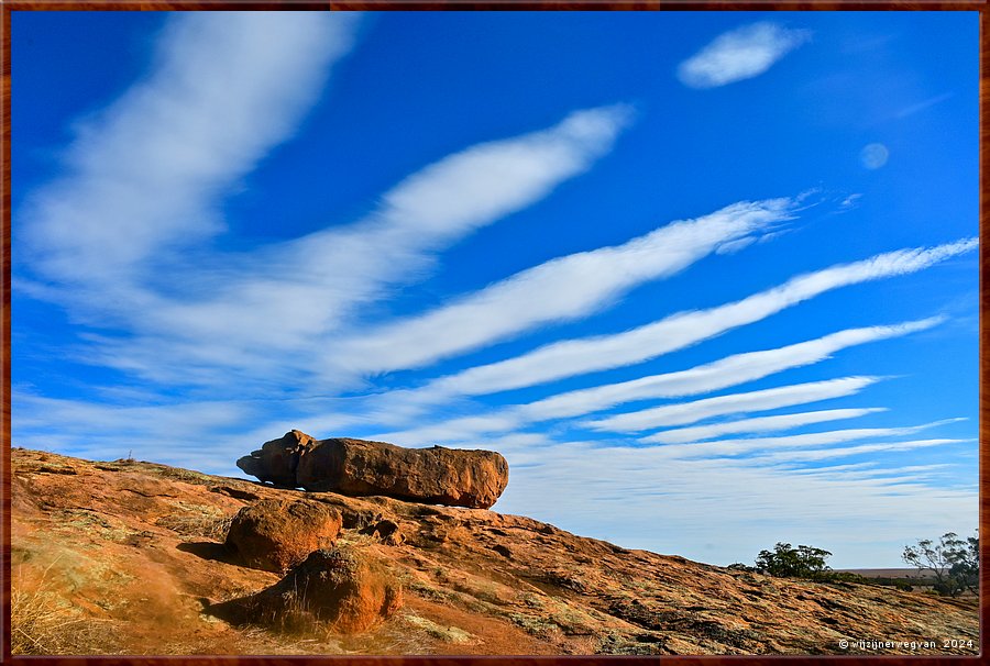 

Minnipa
Tcharkuldu Rock  -  5/25