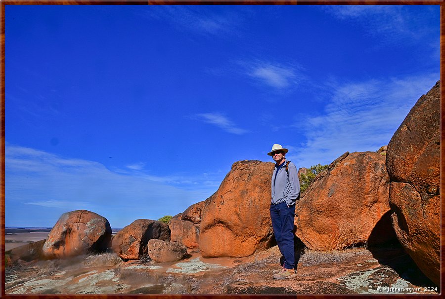 

Minnipa
Tcharkuldu Rock  -  11/25