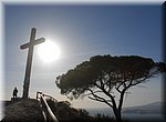 Het doel van de wandeltocht; het Kruis van Benidorm