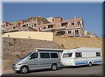 Voor de poort van camping guilas in guilas