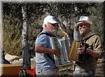 Met levende muziek!
