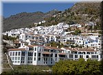 Frigiliana tijdens de afdaling naar het ravijn van de Higueron rivier