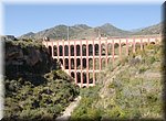 El guila aquaduct, gebouwd voor de watertoevoer voor de verlaten suikerfabriek 'Las Mercedes' in Nerja