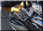 Ook de pedalen zijn uitgevoerd met doodshoofden, bij het motortreffen in Torrox