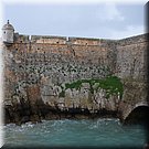 Onder het 'Forte de Peniche' loopt een zeegang